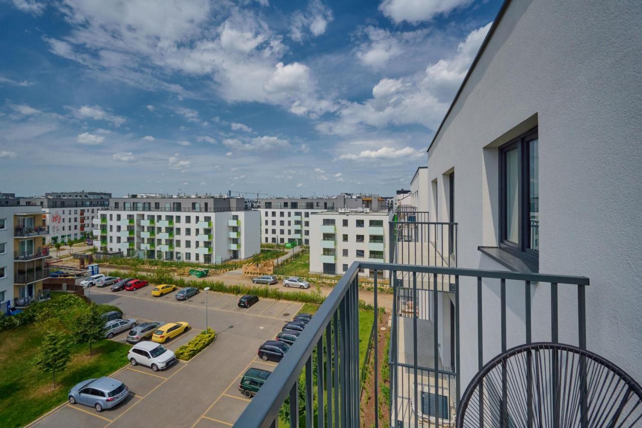 Exclusive Apartment With Balcony & Parking Wroclaw By Renters Prestige Eksteriør billede