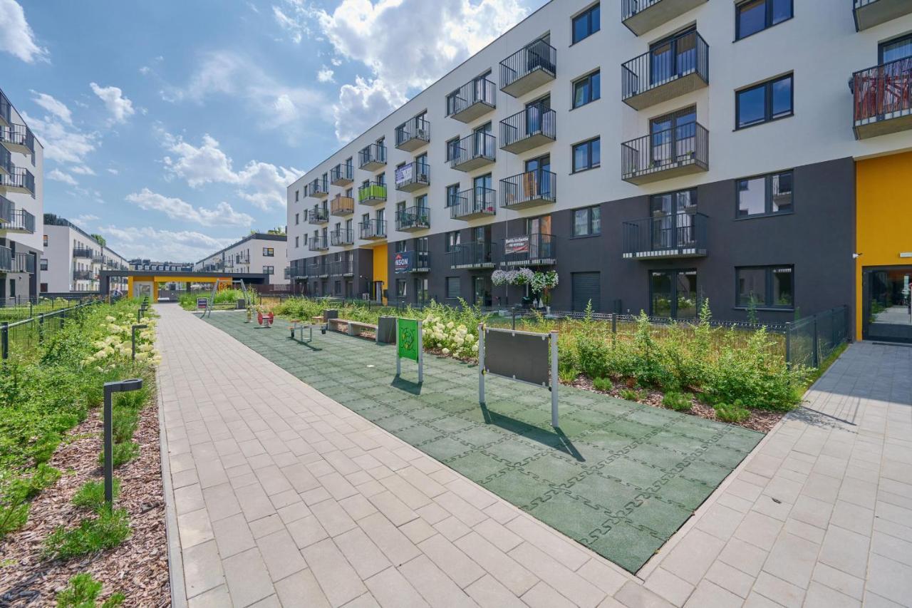 Exclusive Apartment With Balcony & Parking Wroclaw By Renters Prestige Eksteriør billede