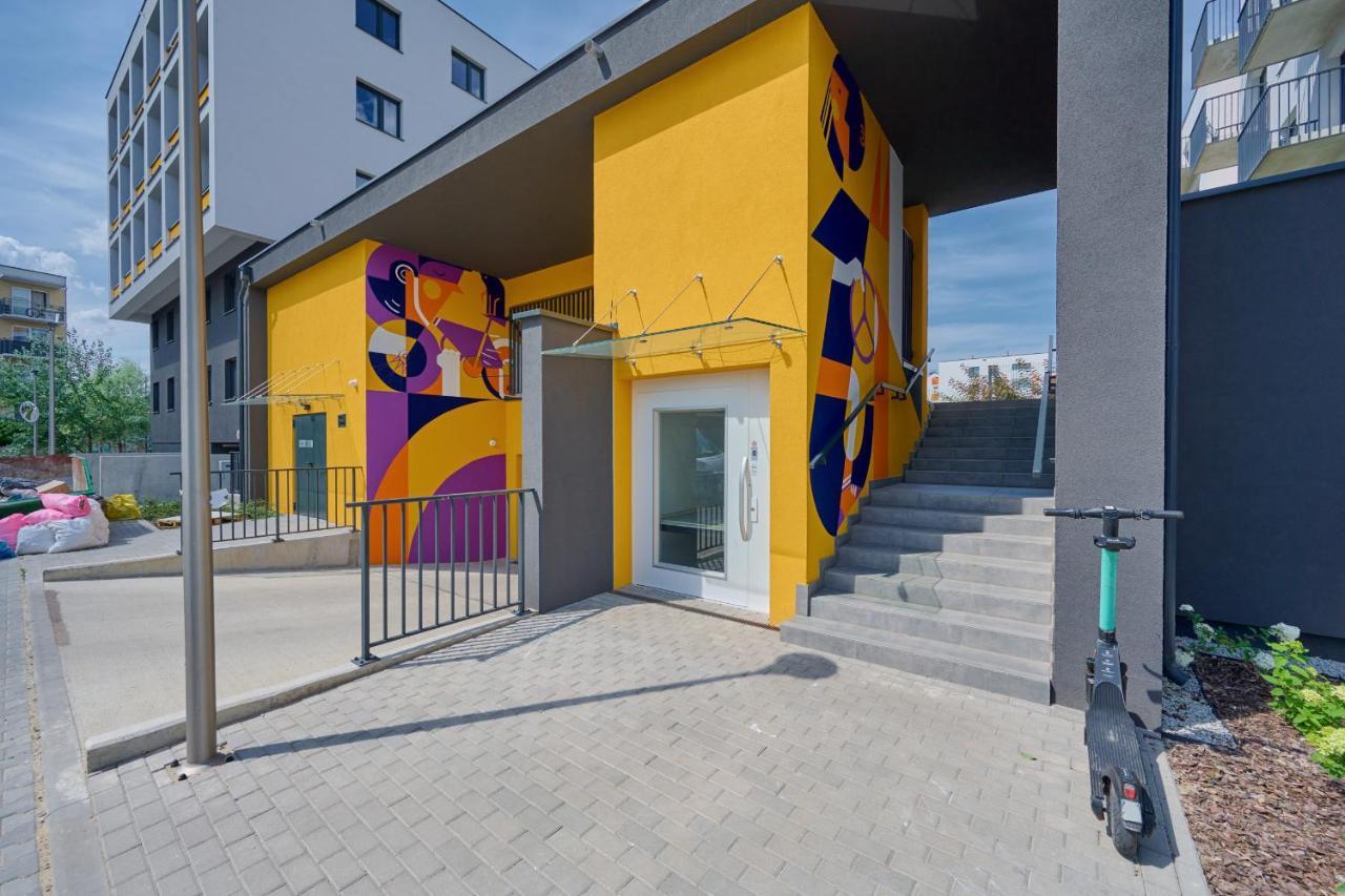 Exclusive Apartment With Balcony & Parking Wroclaw By Renters Prestige Eksteriør billede