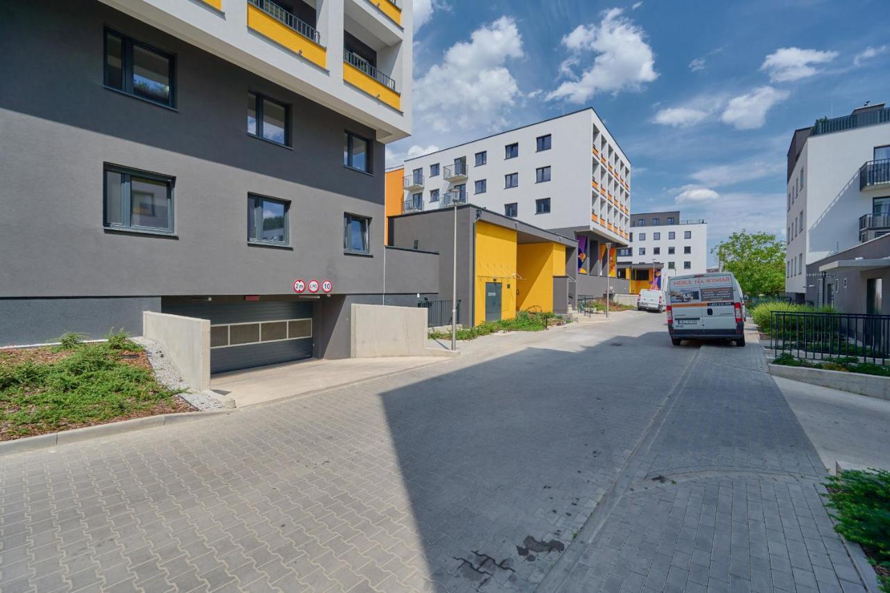 Exclusive Apartment With Balcony & Parking Wroclaw By Renters Prestige Eksteriør billede
