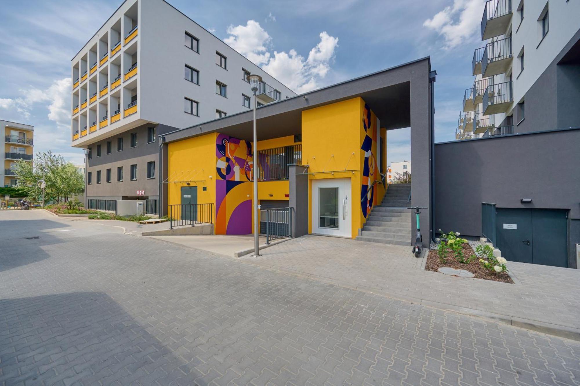 Exclusive Apartment With Balcony & Parking Wroclaw By Renters Prestige Eksteriør billede